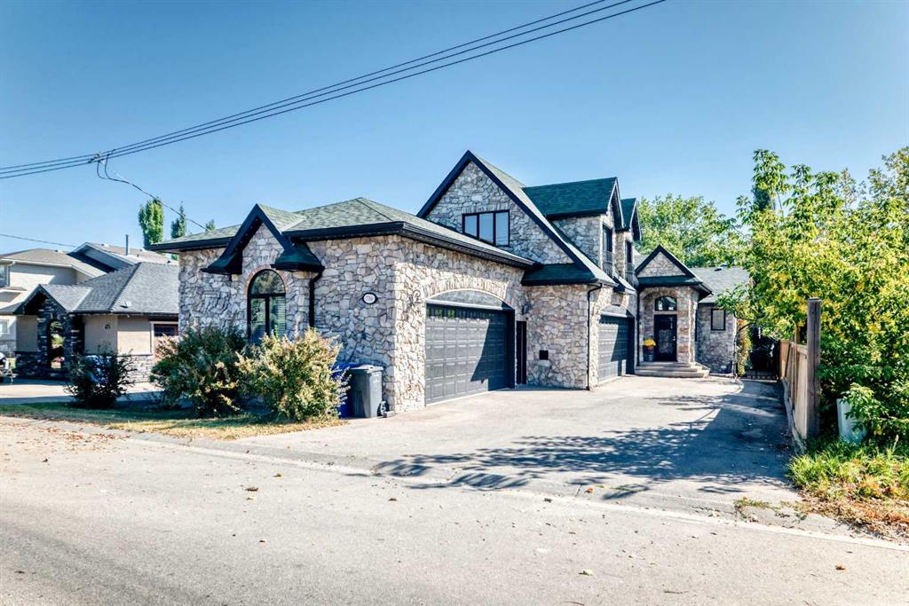 716 West Chestermere Drive, Chestermere, Alberta, T1X 1B5