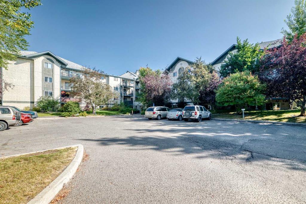 #105 21 Dover Point SE, Calgary, Alberta, T2B3J8