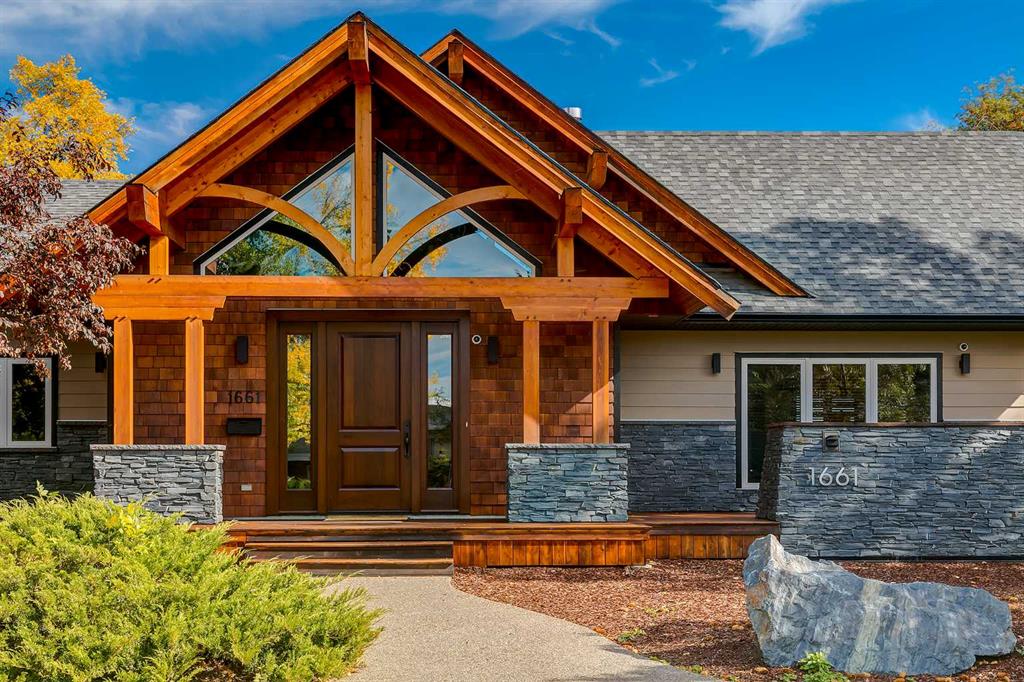 1661 St Andrews Place NW, Calgary, Alberta, T2N 3Y4