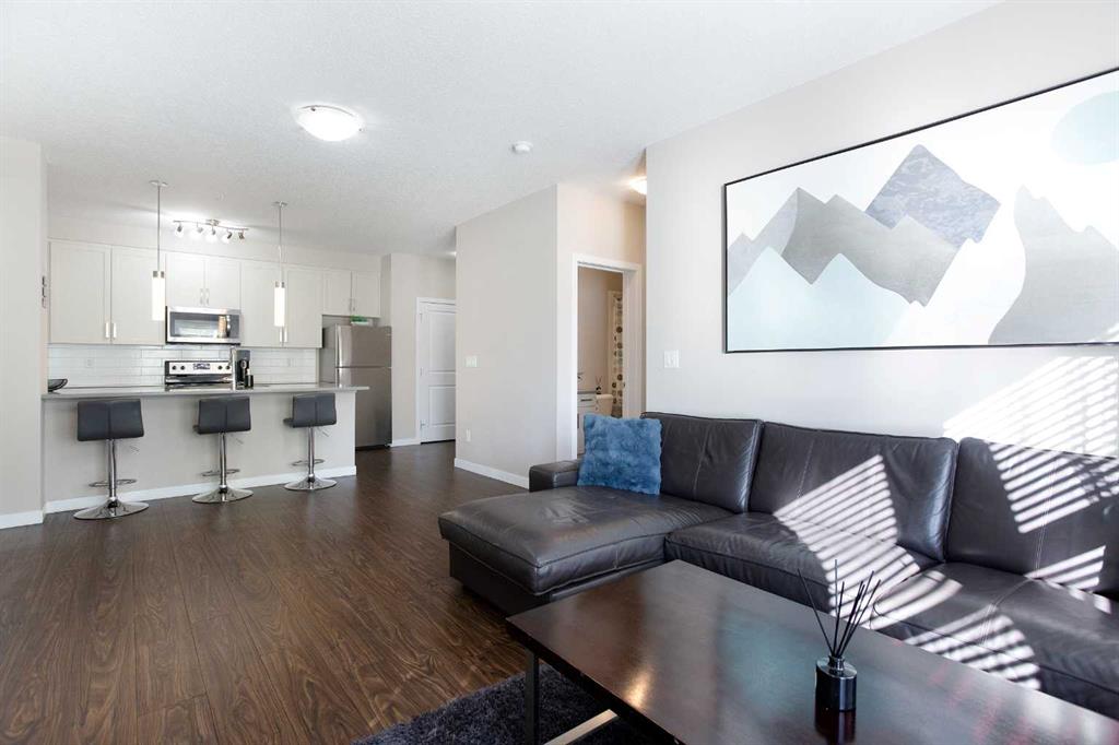 #112 200 Cranfield Common SE, Calgary, Alberta, T3M 1S2