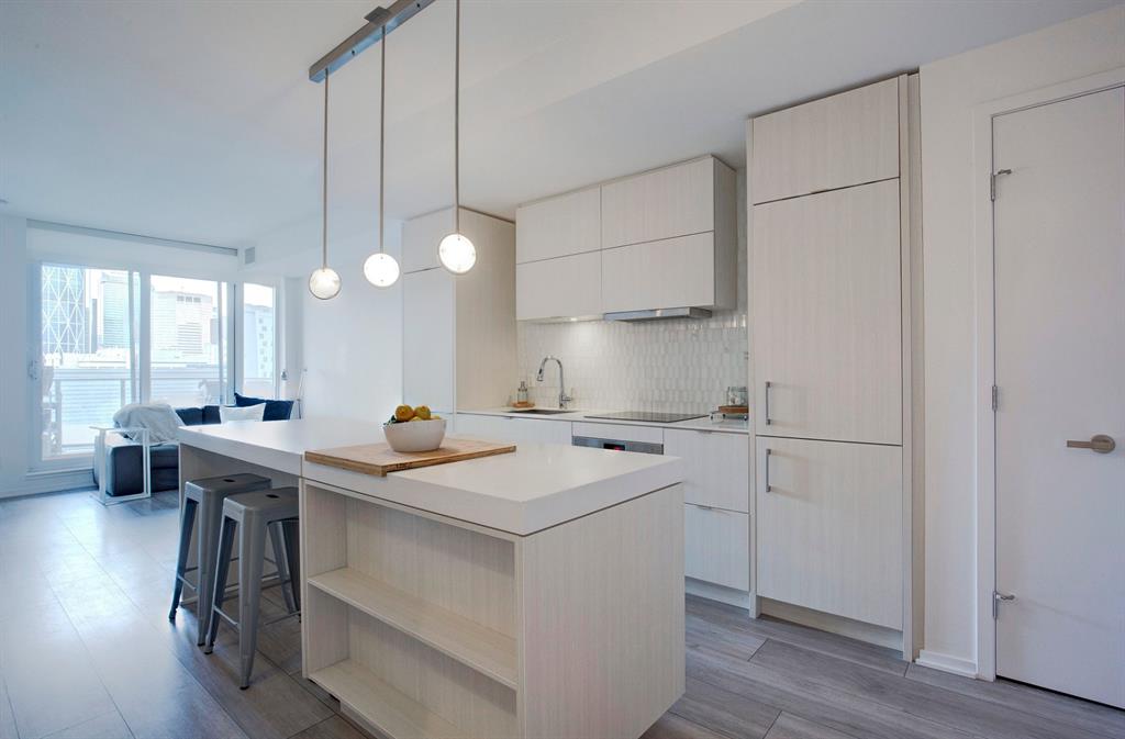 #701 615 6 Avenue SE, Calgary, Alberta, T2G 1S2