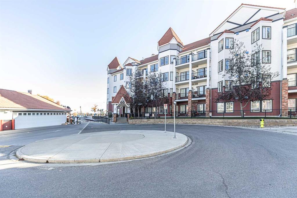 #434 60 Royal Oak Plaza NW, Calgary, Alberta, T3G 0A7