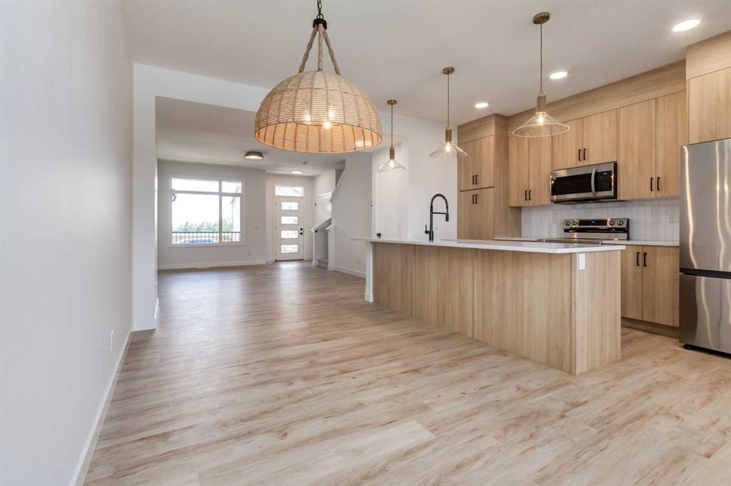 403 Clydesdale Avenue, Cochrane, Alberta, T4C 3L8