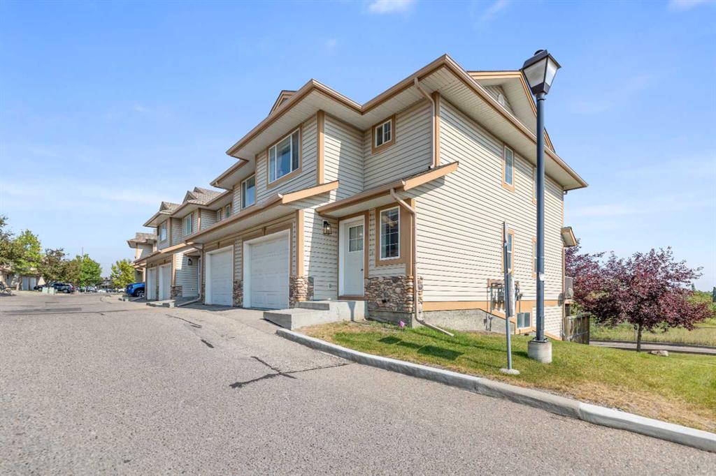 4 Citadel Point NW, Calgary, Alberta, T3G 5L2