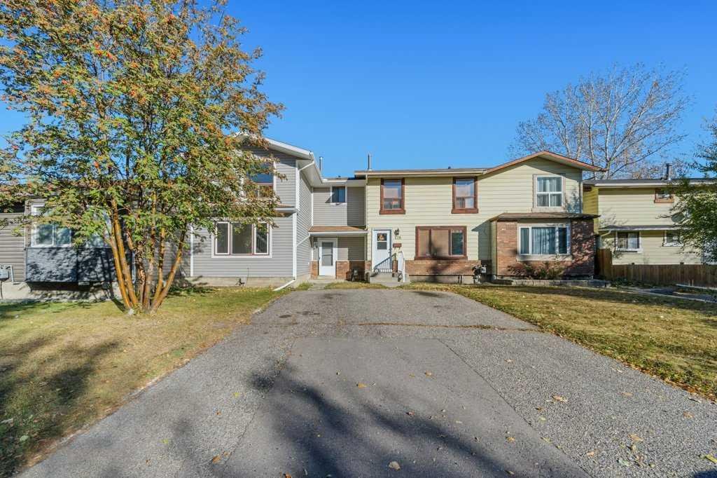 130 Pineset Place NE, Calgary, Alberta, T1Y 2Y1