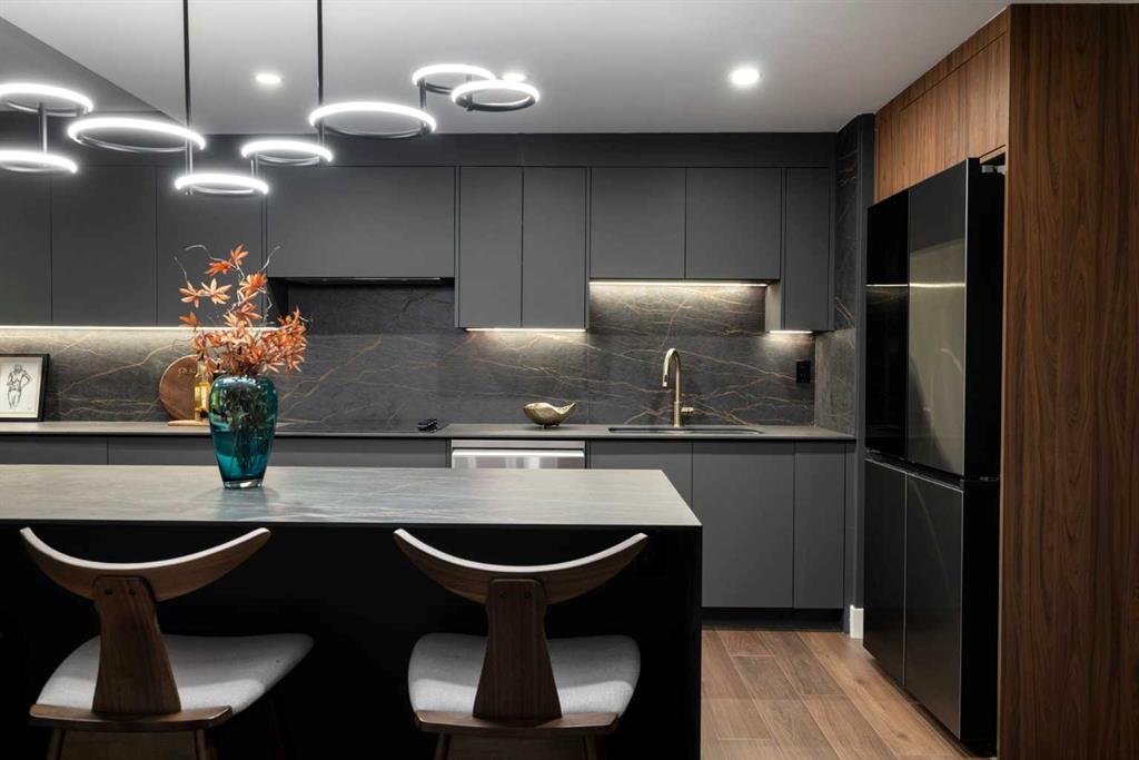 #907 330 26 Avenue SW, Calgary, Alberta, T2S 2T3