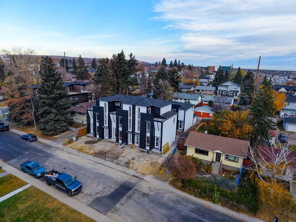 #203 212 32 Avenue NE, Calgary, Alberta, T2E 2G7