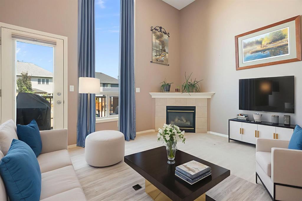 122 Bridlewood Lane SW, Calgary, Alberta, T2Y3X8