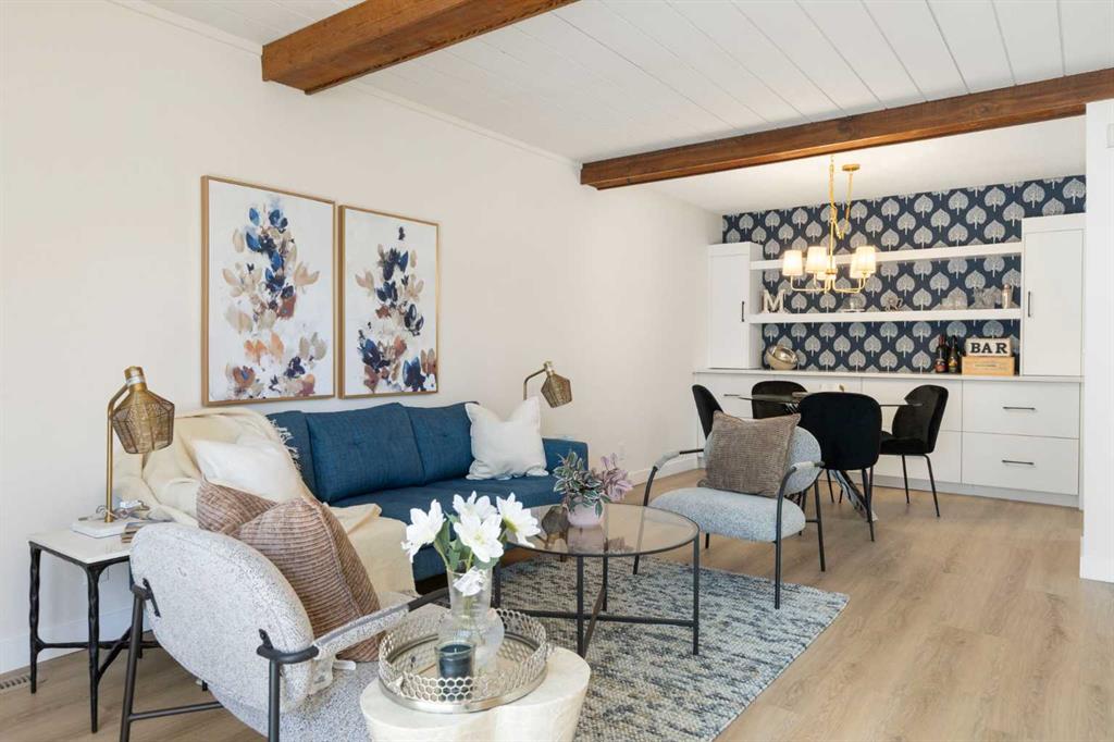 #7 4915 45 Street SW, Calgary, Alberta, T3E 3W5