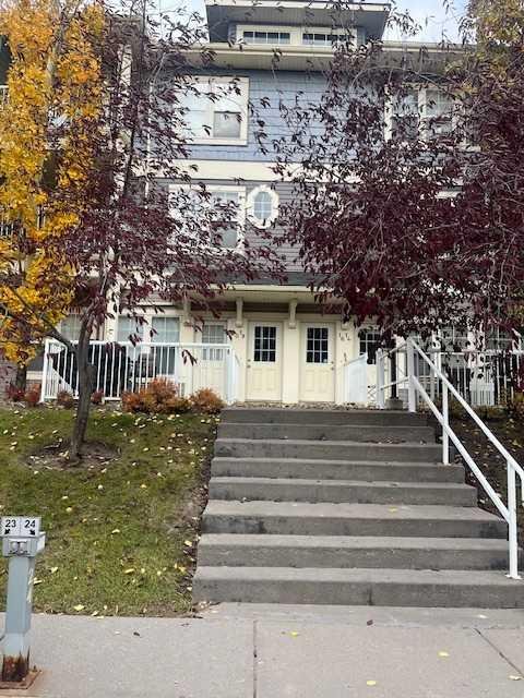 18 Auburn Bay Common SE, Calgary, Alberta, T3M0M3