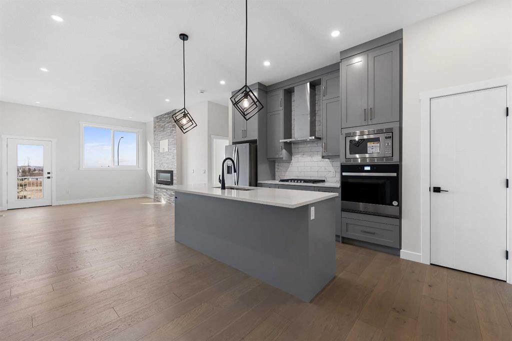 27 Wolf Crescent, Okotoks, Alberta, T1S 5V1