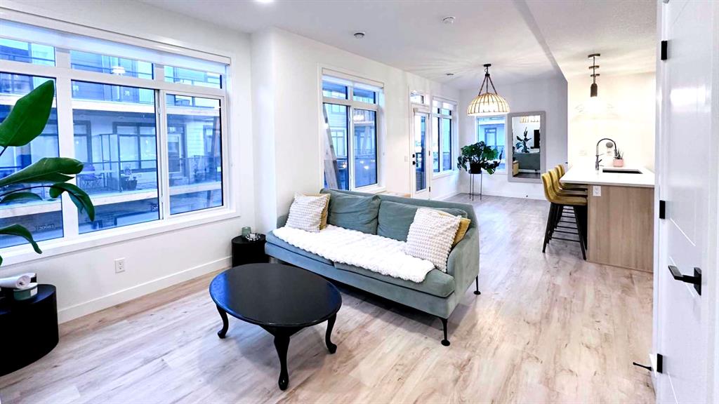 #407 562 Seton Circle, Calgary, Alberta, T3M 3Y5