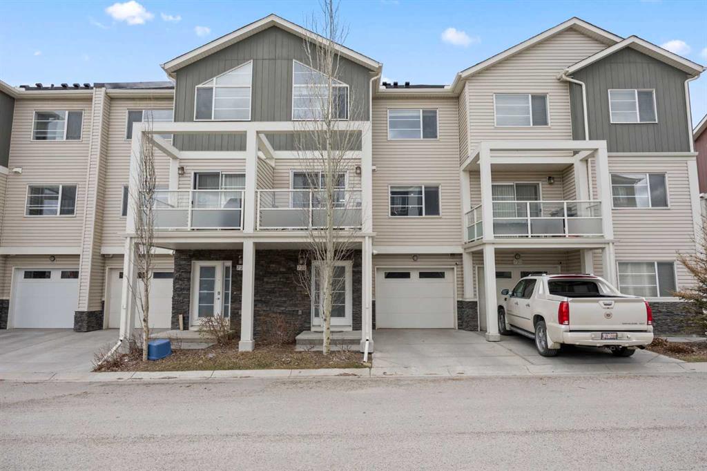 722 Redstone View NE, Calgary, Alberta, T3N0M9