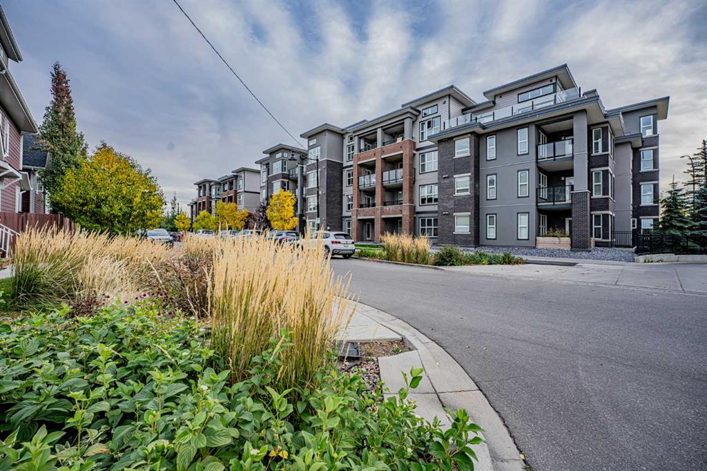 #3218 95 Burma Star Road SW, Calgary, Alberta, T3E 8A9