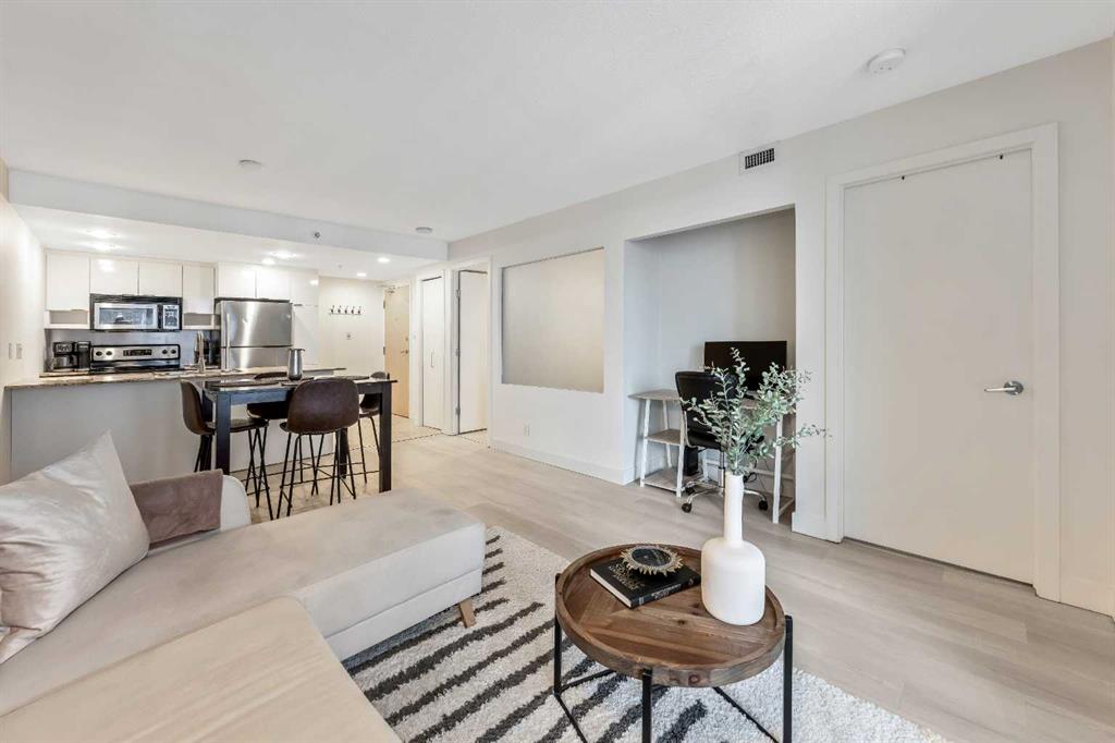 #1309 1110 11 Street SW, Calgary, Alberta, T2R 1S5