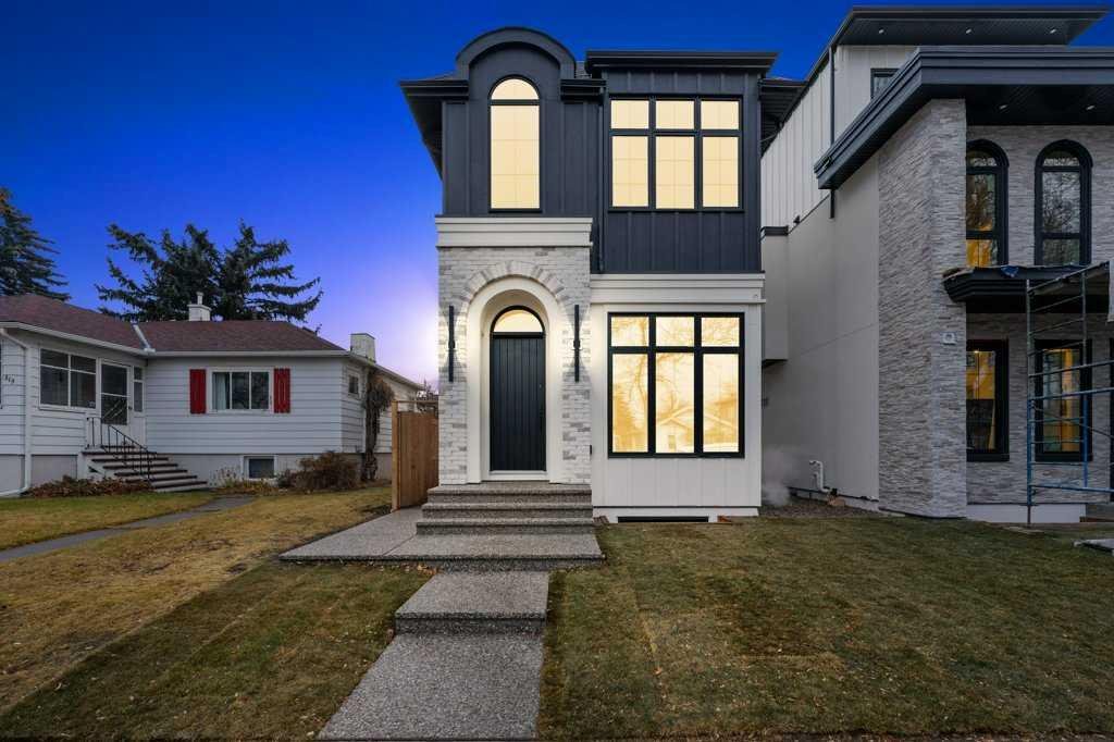 321 18 Avenue NW, Calgary, Alberta, T2M 0T4