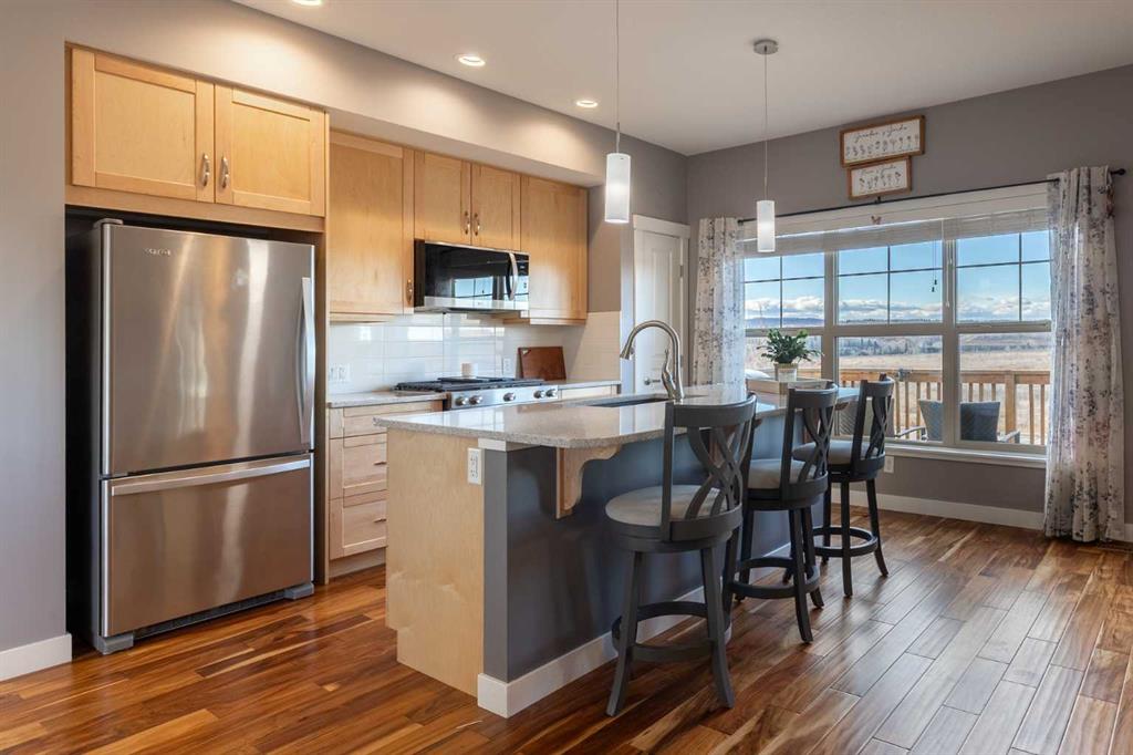 #1201 32 Horseshoe Crescent, Cochrane, Alberta, T4C 2P4