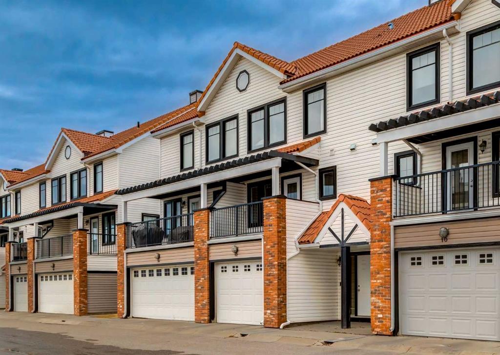 12 Royal Oak Lane NW, Calgary, Alberta, T3G 6B5