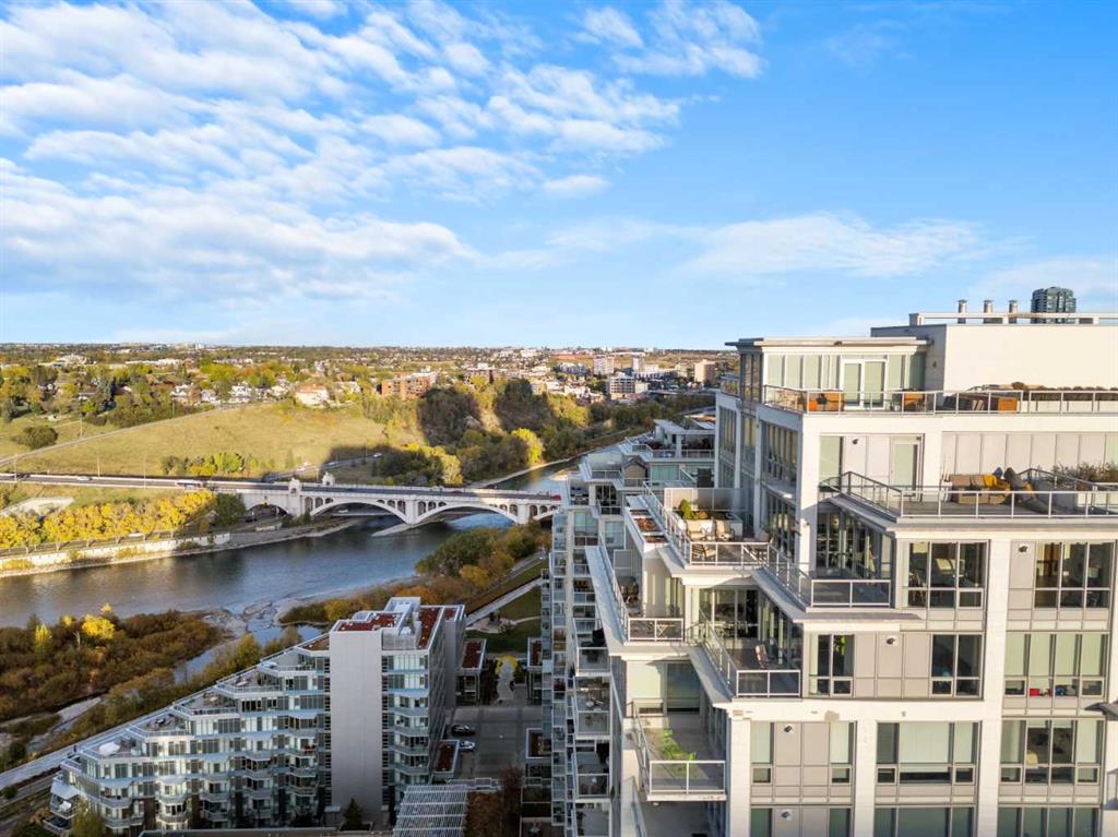 #1526 222 Riverfront Avenue SW, Calgary, Alberta, T2P 0W3