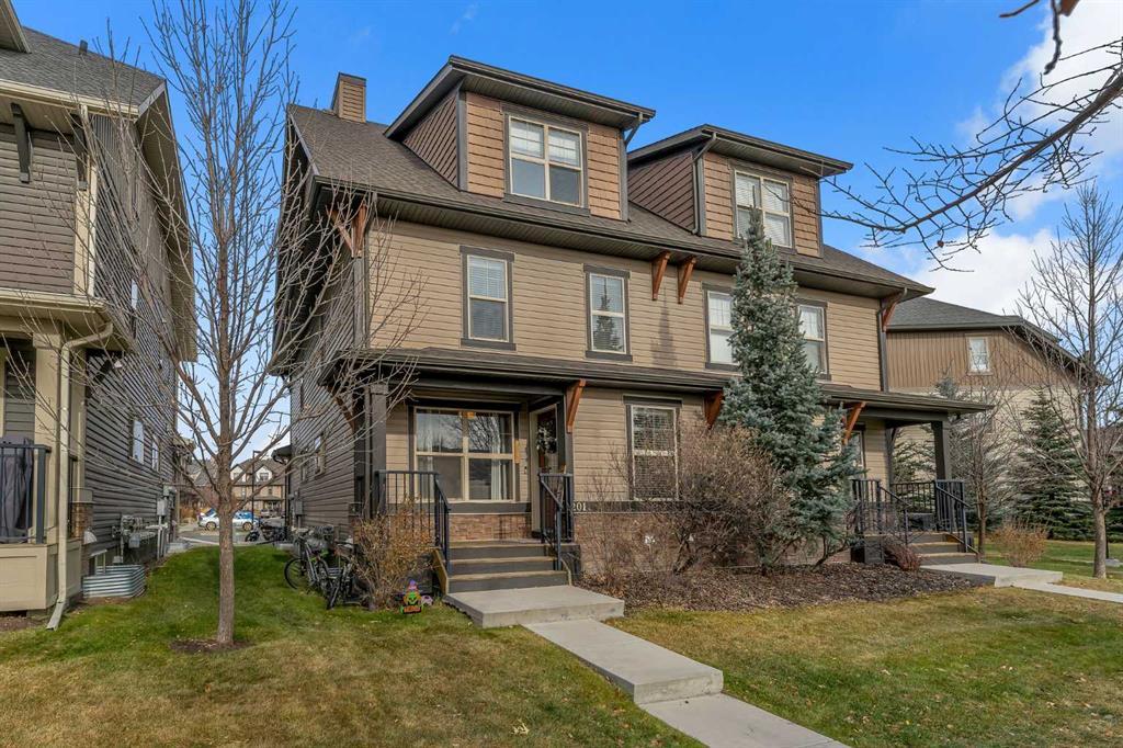 #201 50 Belgian Lane, Cochrane, Alberta, T4C 0Y5