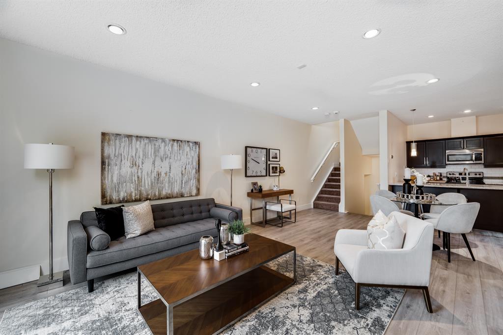 #2 2008 12 Avenue SW, Calgary, Alberta, T3C 0S1