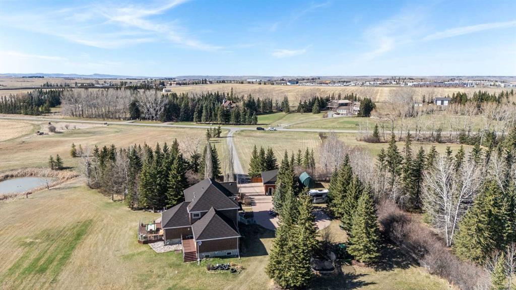 225 Huggard Road, Rural Rocky View County, Alberta, T3Z 2C2