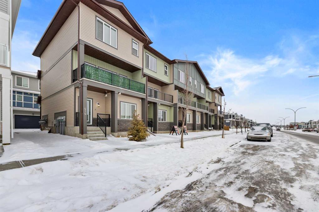 414 Corner Meadows Square NE, Calgary, Alberta, T3N 2N1